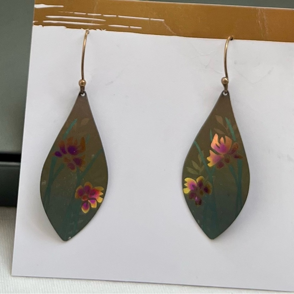 Artistic Floral Leaf Earrings - Picture 2 of 4
